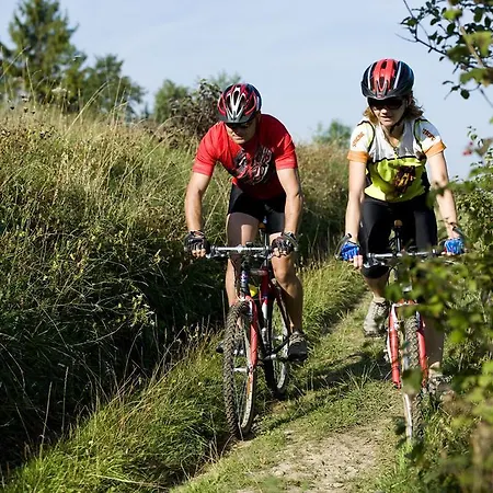 Studia Luka - Centrum Terchovej Терхова