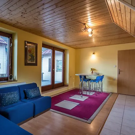 Homestay Studia Luka - Centrum Terchovej