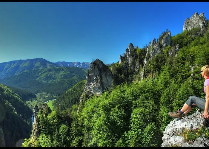 Studia Luka - Centrum Terchovej *