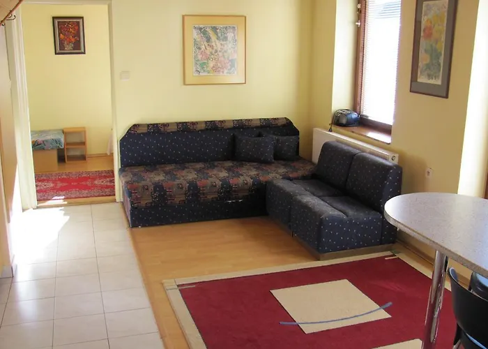 Studia Luka - Centrum Terchovej *